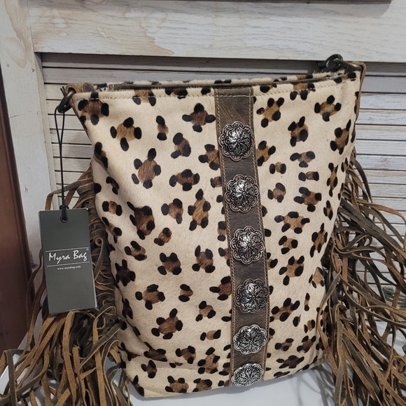 NWT Myra Shoulder Bag - Picture 5 of 5